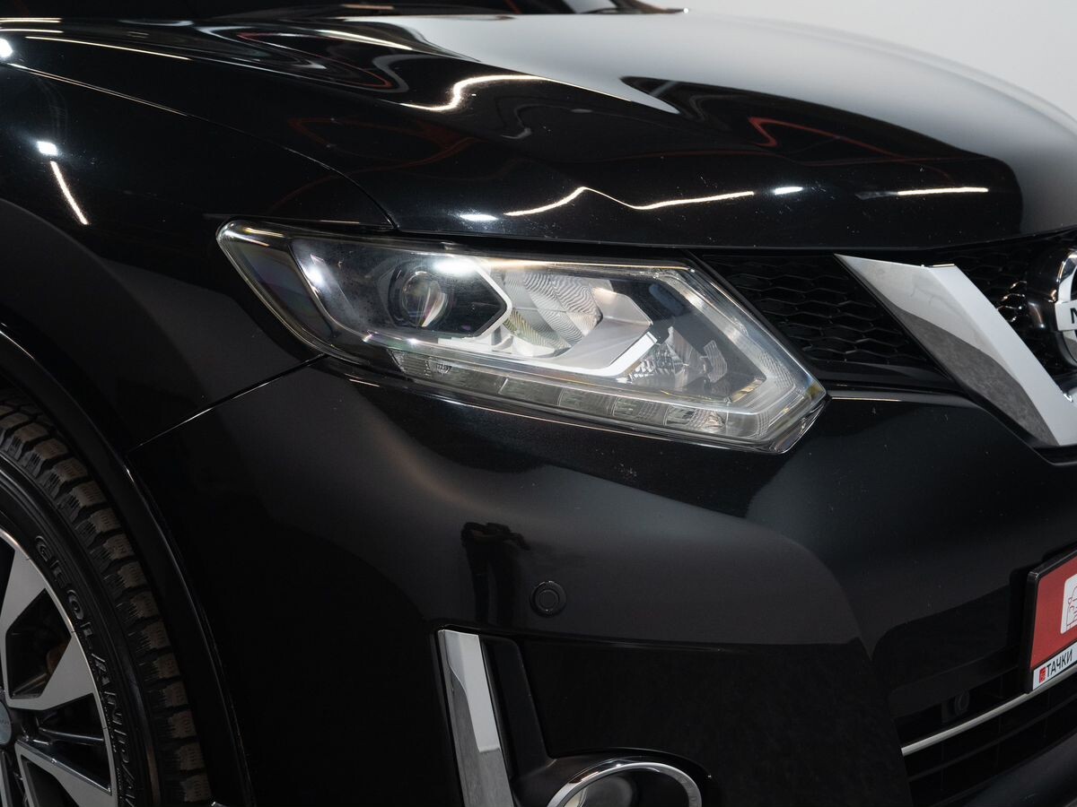 Nissan X-Trail 2015 - фото автомобиля