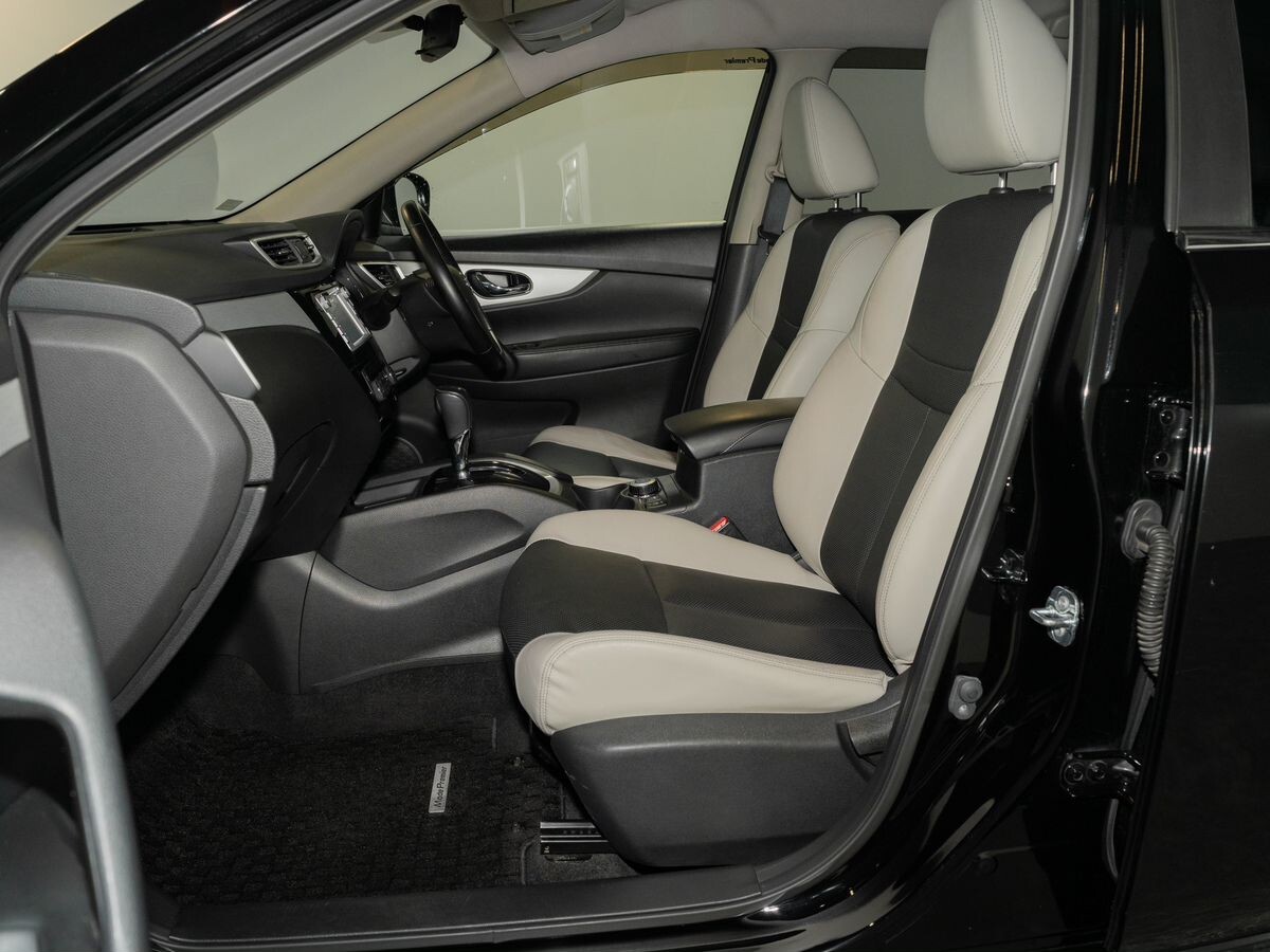 Nissan X-Trail 2015 - фото автомобиля