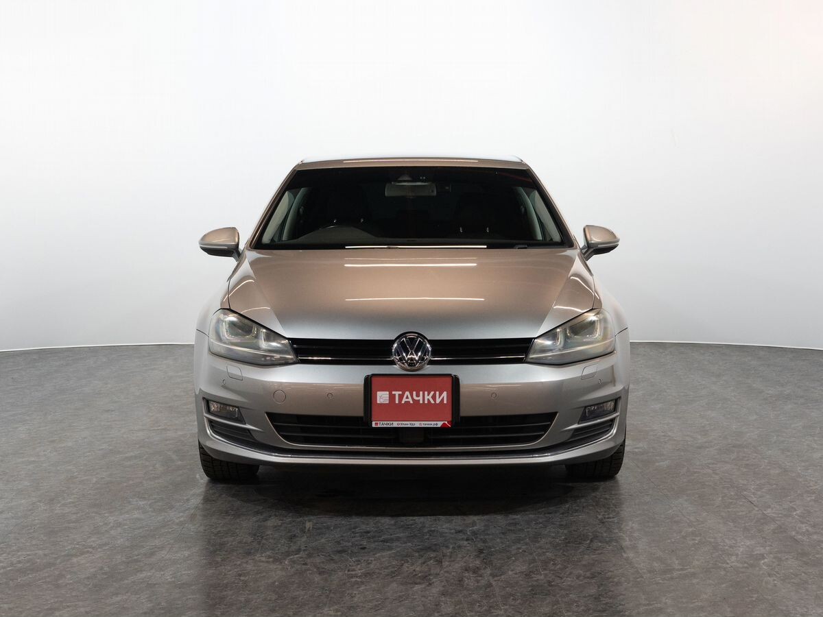 Volkswagen Golf 2013 - фото автомобиля