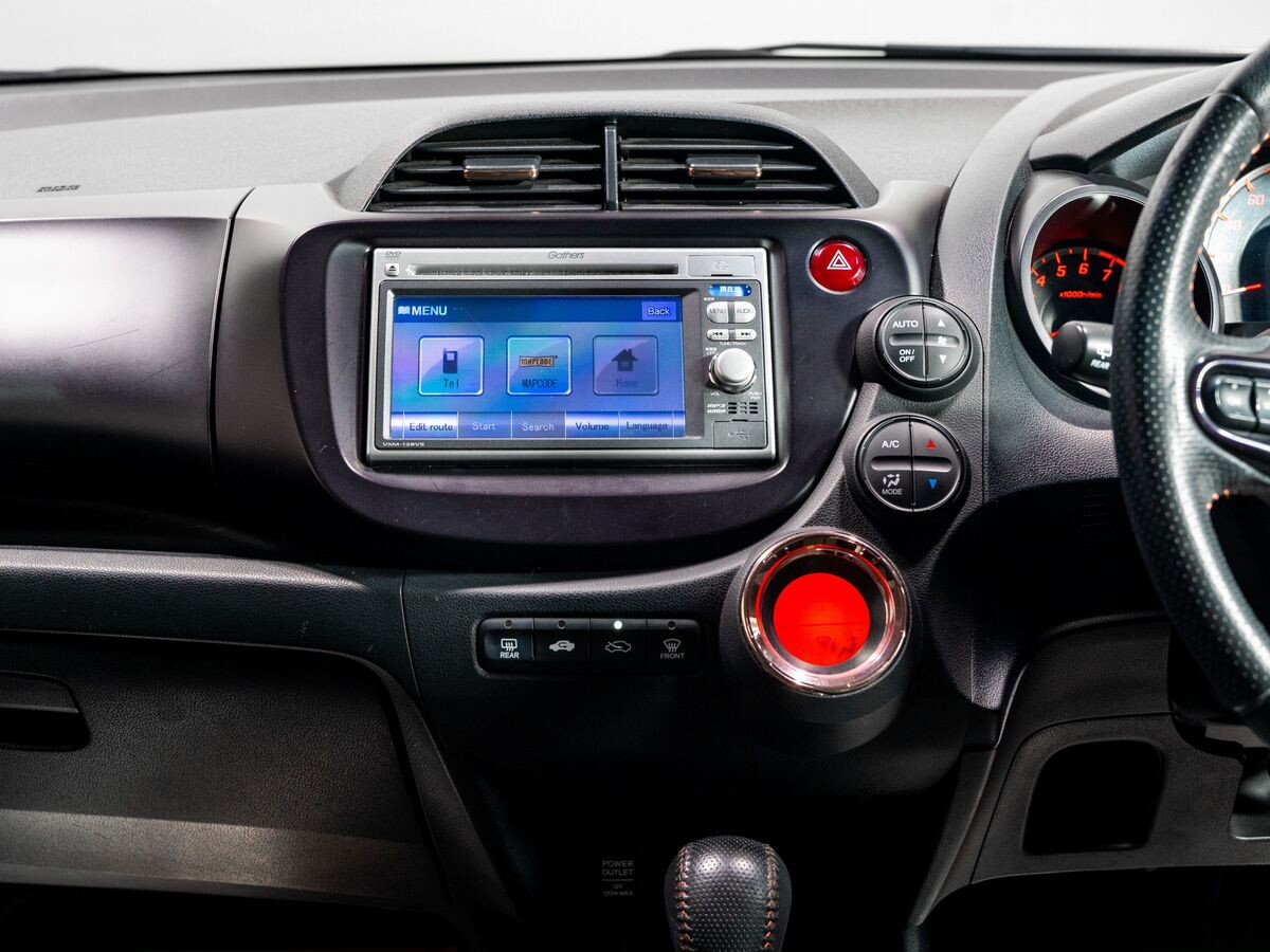 Honda Fit 2012 - фото автомобиля