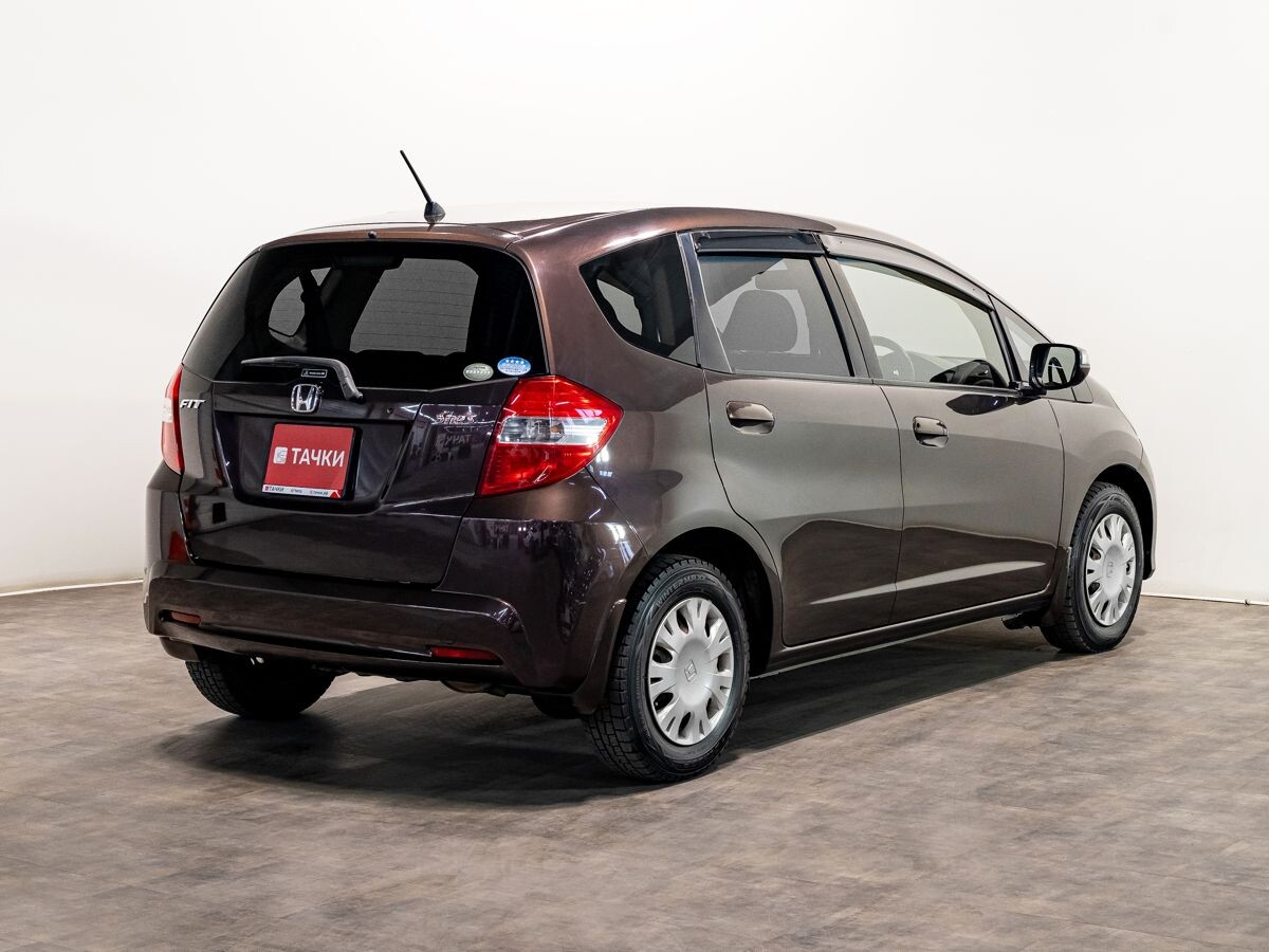 Honda Fit 2012 - фото автомобиля