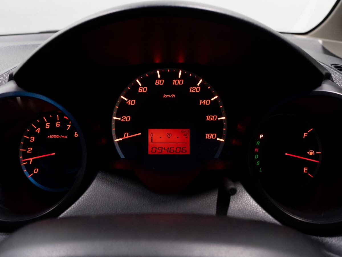 Honda Fit 2012 - фото автомобиля