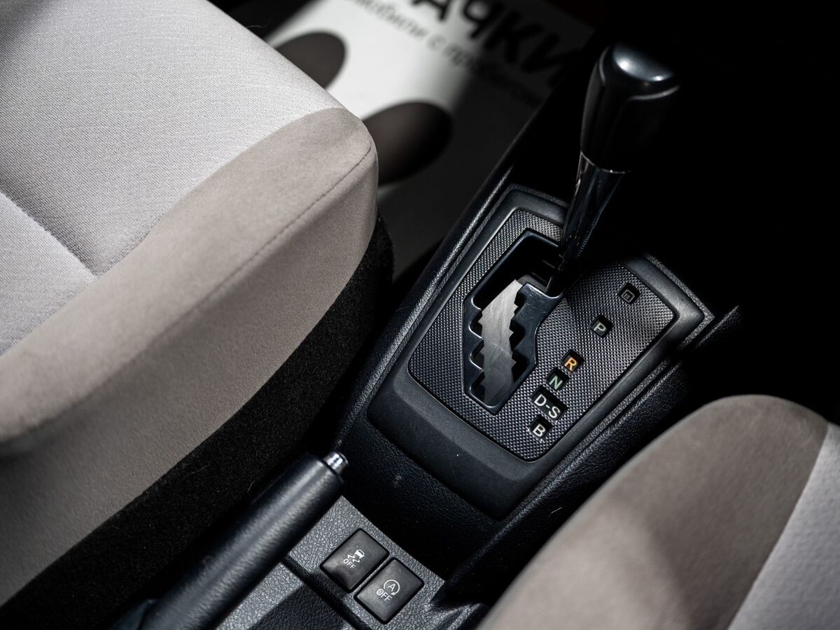 Toyota Corolla 2017 - фото автомобиля