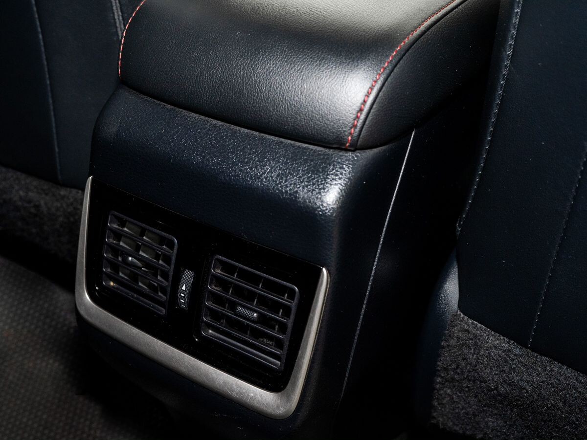 Toyota Harrier 2018 - фото автомобиля