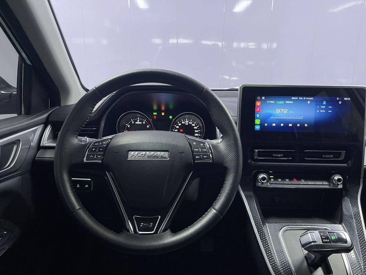 Haval M6 2022 - фото автомобиля