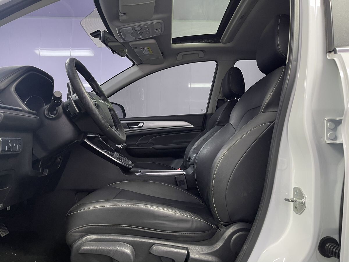 Haval M6 2022 - фото автомобиля