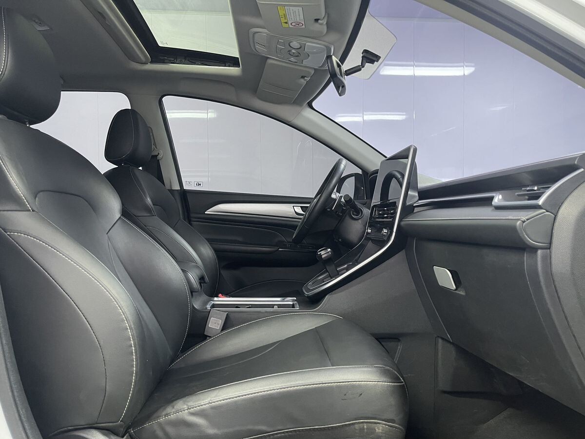 Haval M6 2022 - фото автомобиля