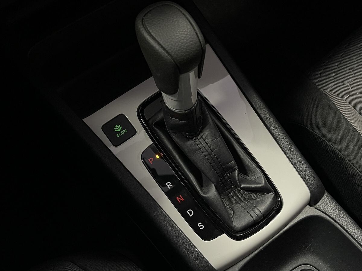 Honda Fit 2022 - фото автомобиля