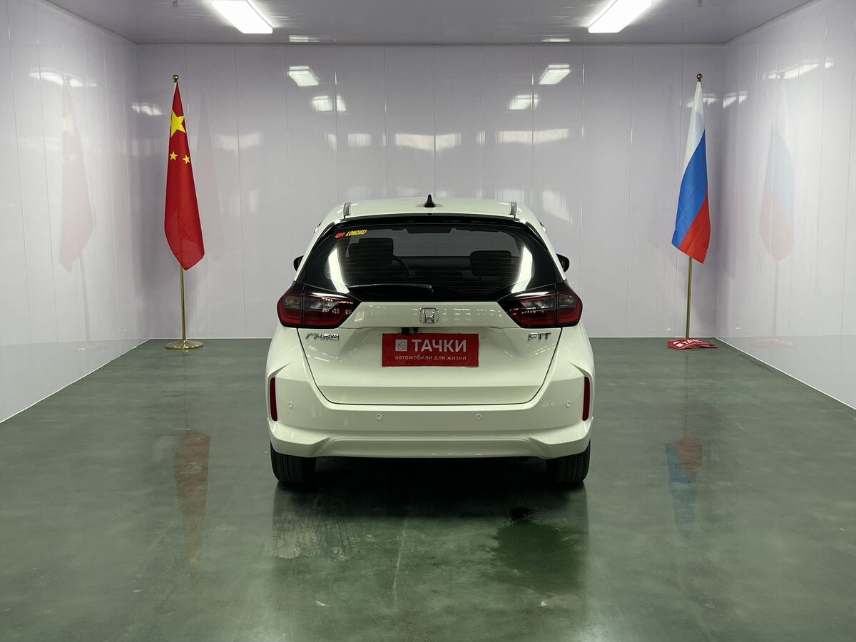 Honda Fit 2022 - фото автомобиля