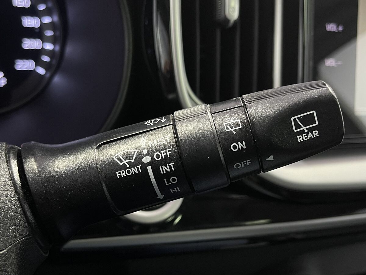 Kia KX1 2021 - фото автомобиля