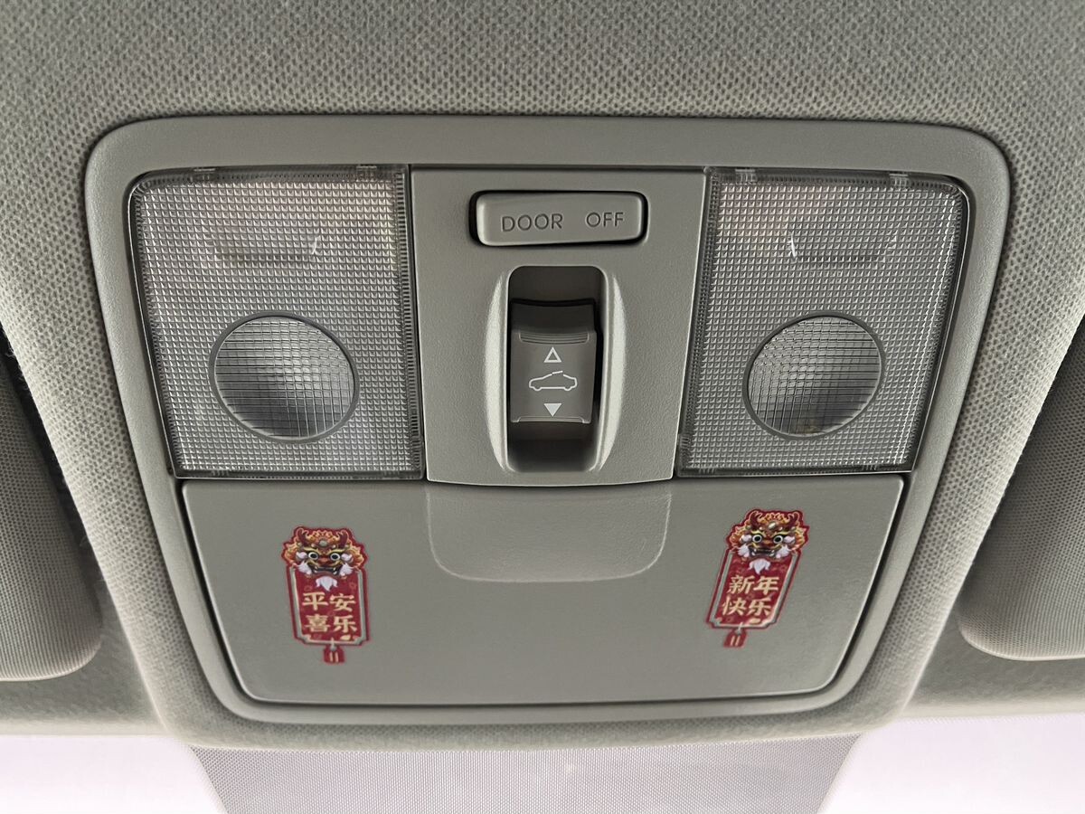 Kia KX1 2021 - фото автомобиля