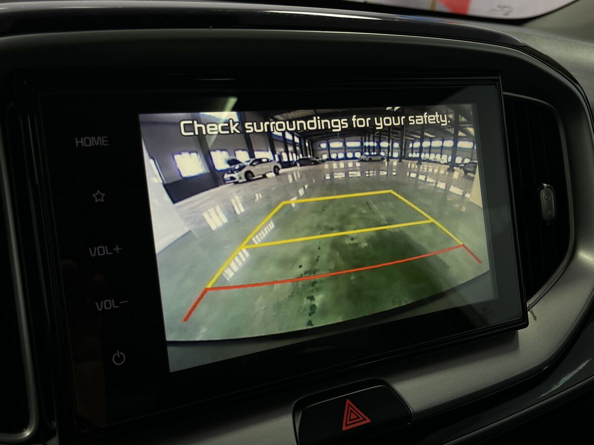 Kia KX1 2021 - фото автомобиля