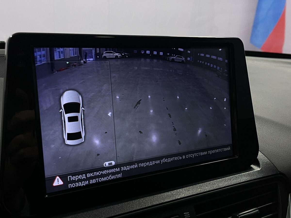 Mazda CX-4 2023 - фото автомобиля