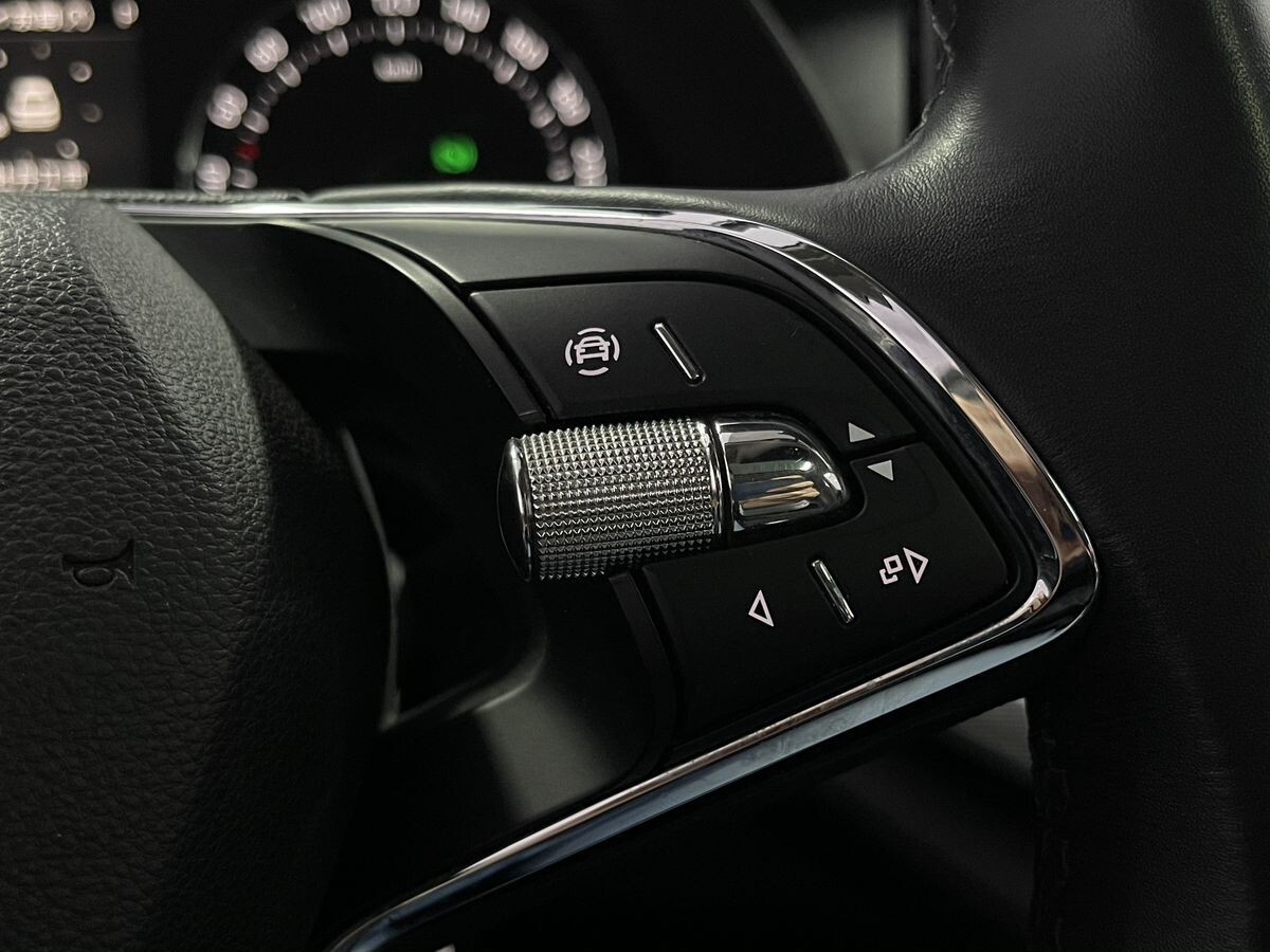 Skoda Octavia 2022 - фото автомобиля