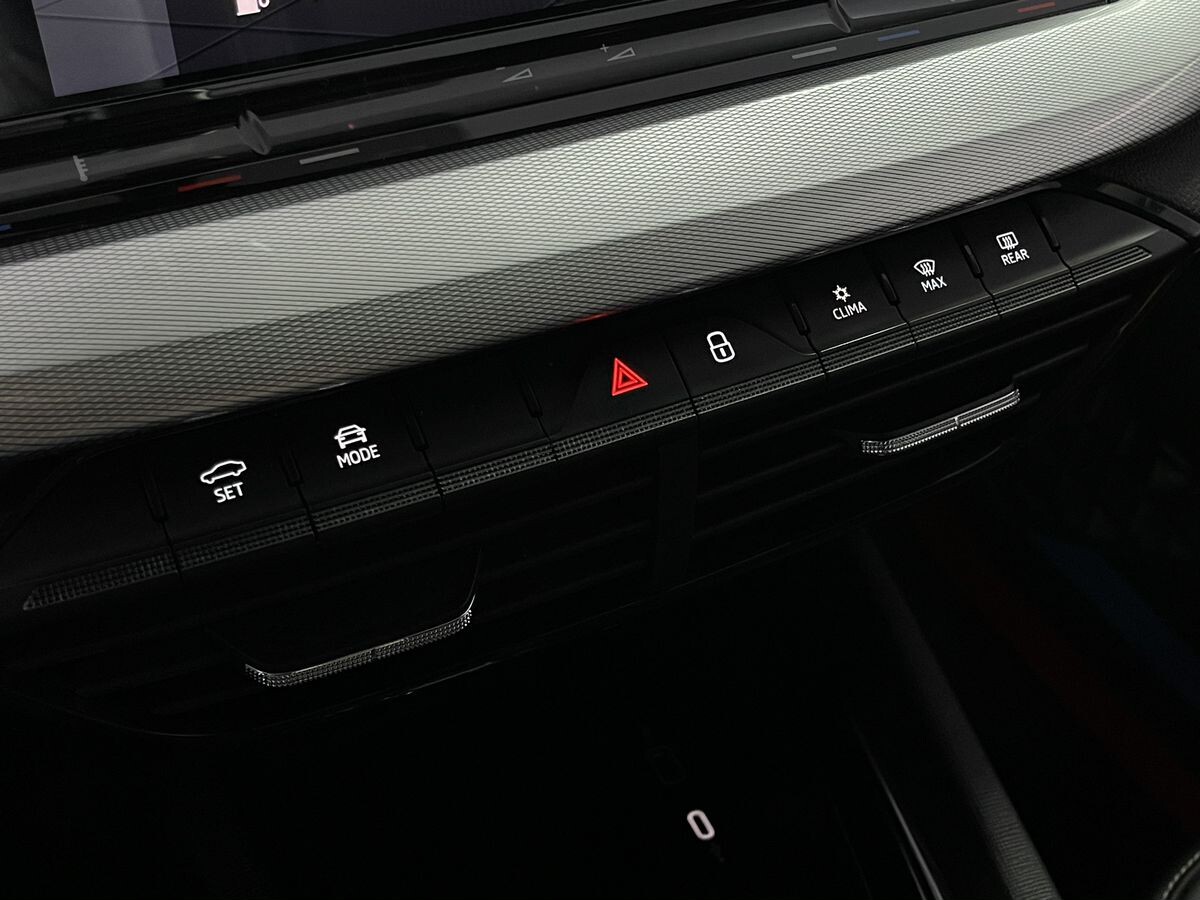 Skoda Octavia 2022 - фото автомобиля