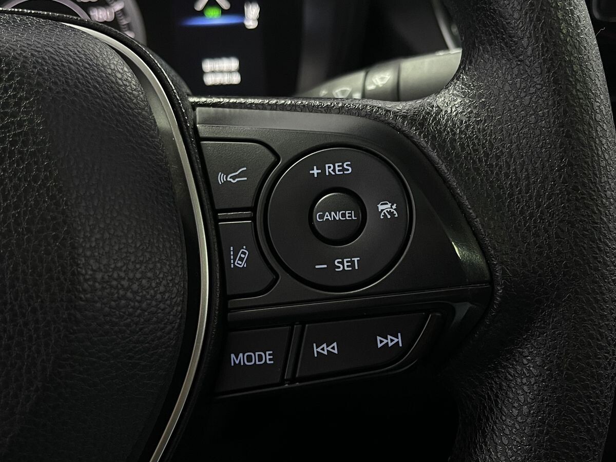 Toyota Corolla 2022 - фото автомобиля