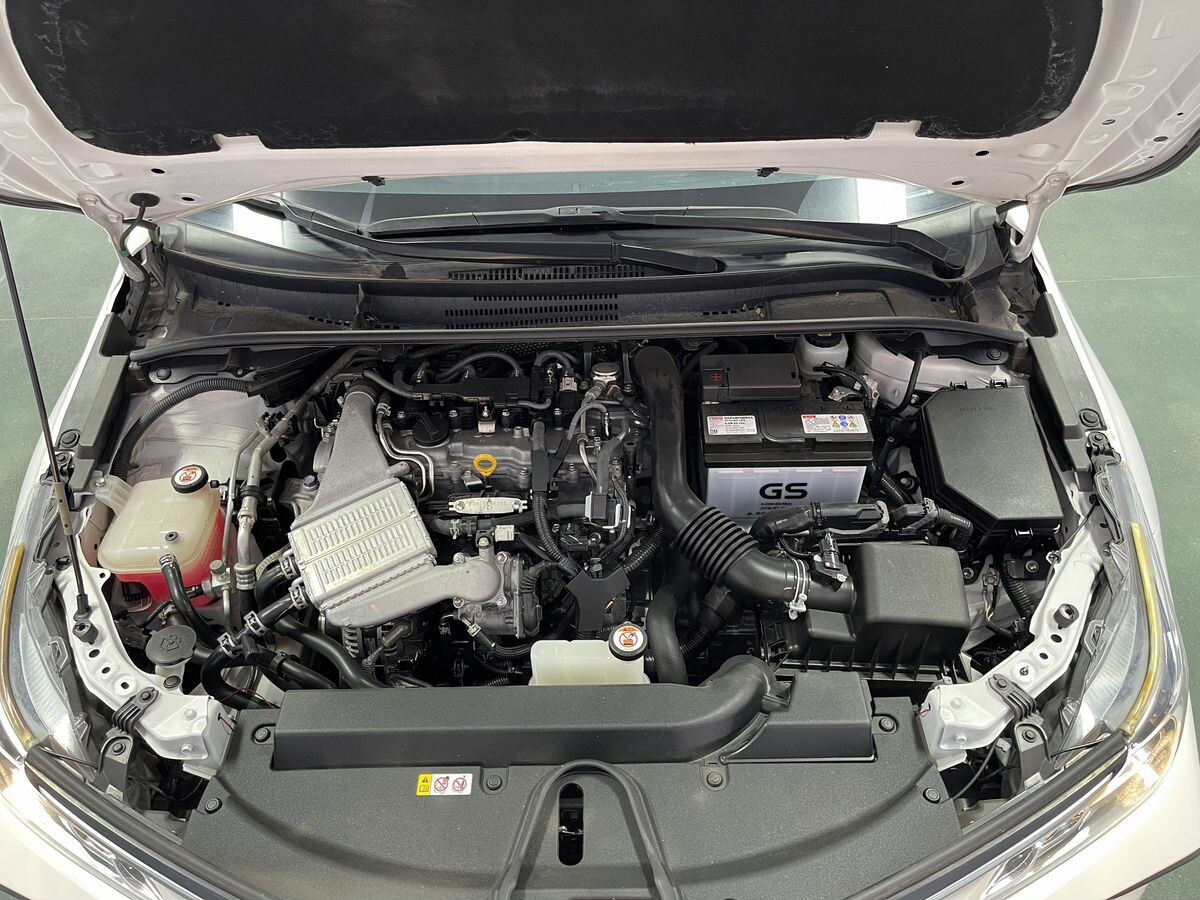 Toyota Corolla 2022 - фото автомобиля