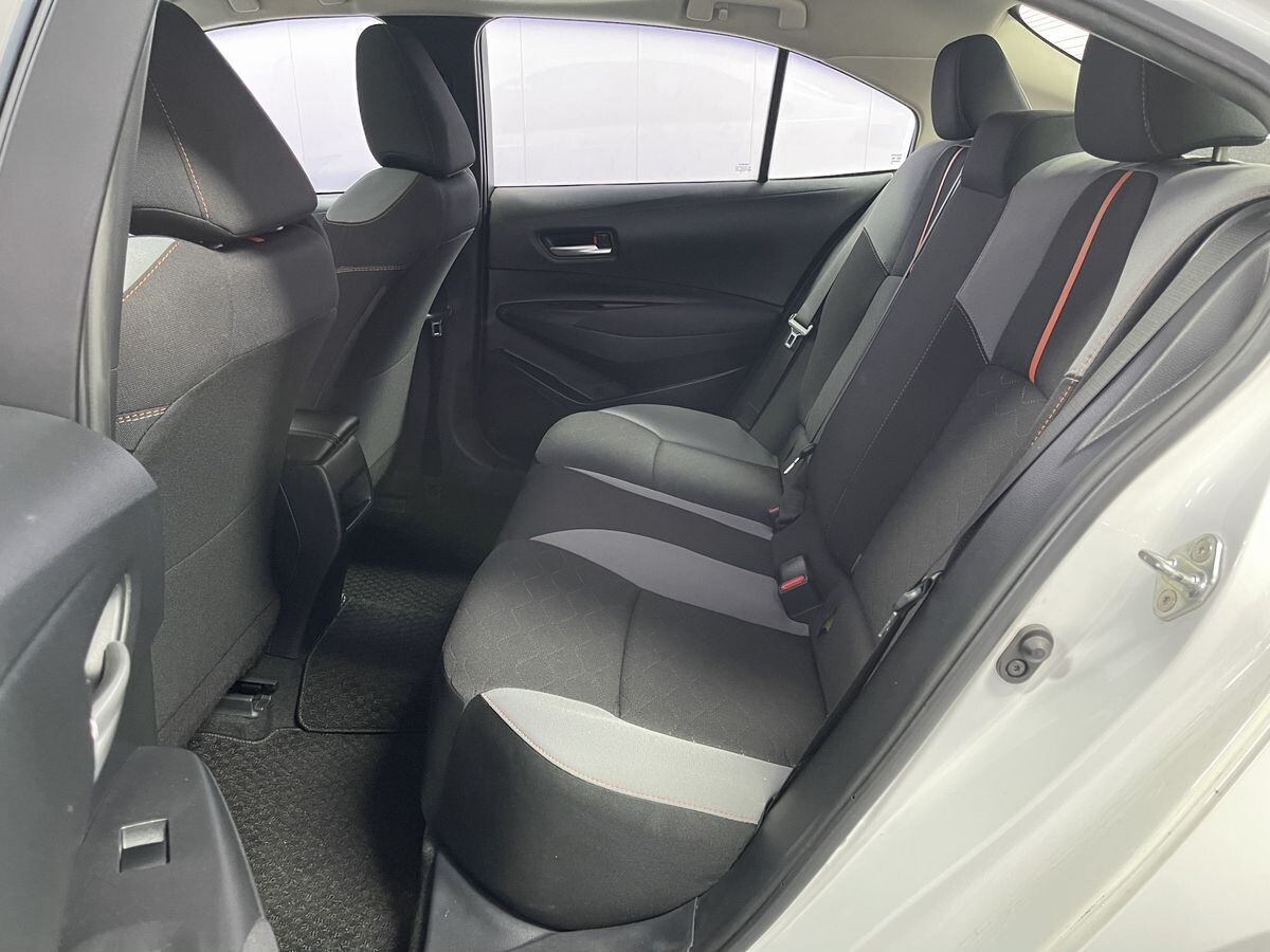 Toyota Corolla 2022 - фото автомобиля