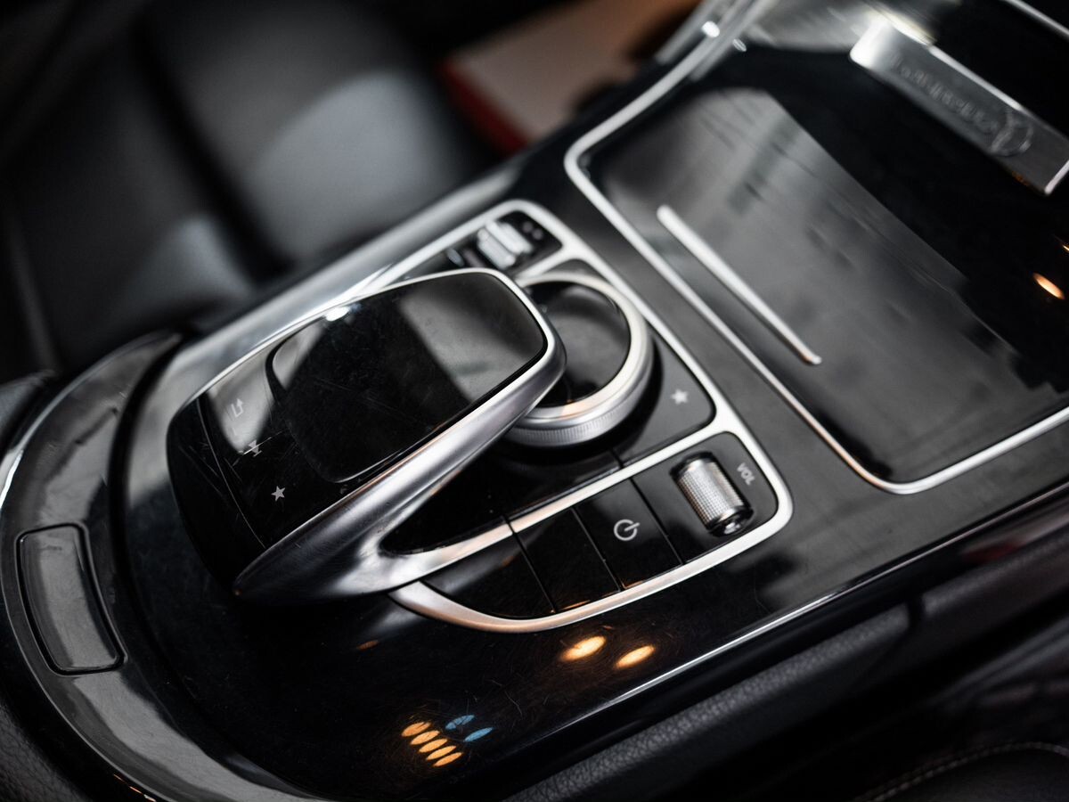 Mercedes-Benz C-Class 2017 - фото автомобиля