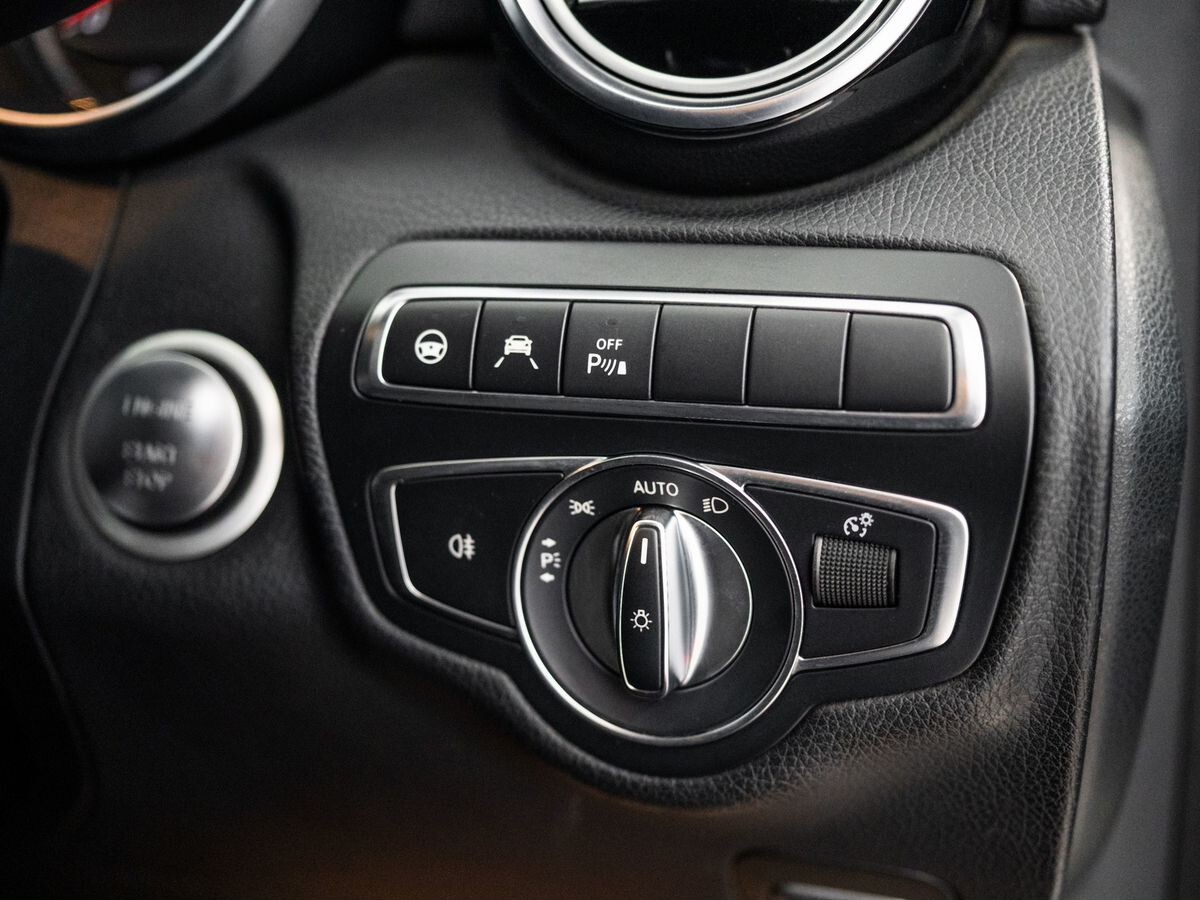 Mercedes-Benz C-Class 2017 - фото автомобиля