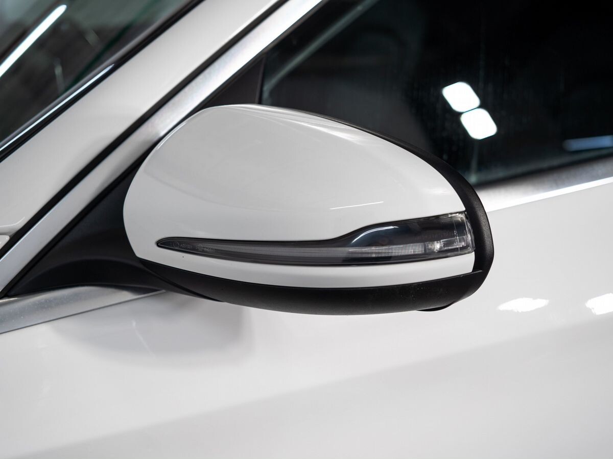 Mercedes-Benz C-Class 2017 - фото автомобиля