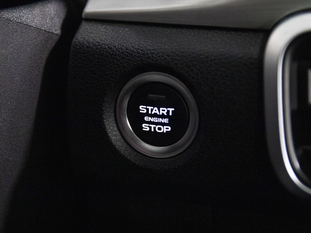 Geely Coolray 2021 - фото автомобиля