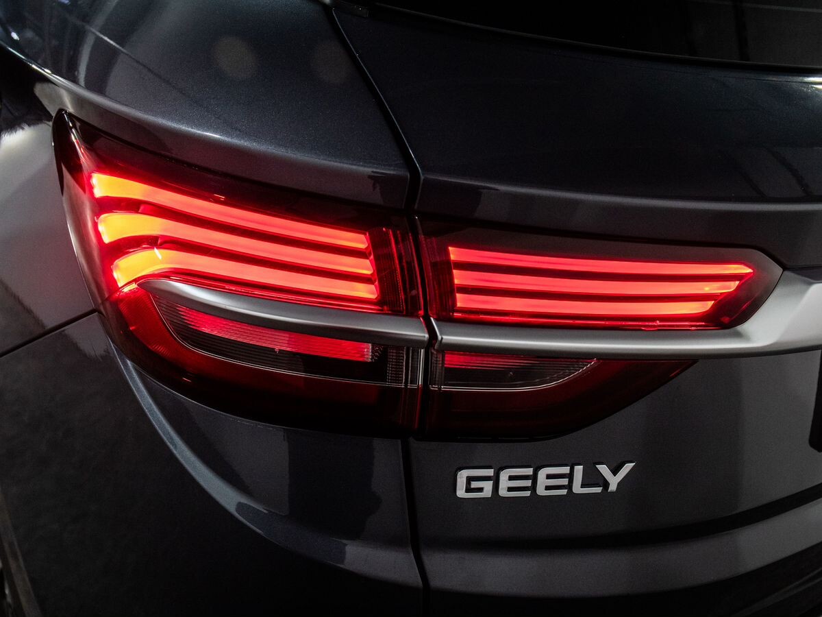 Geely Coolray 2021 - фото автомобиля