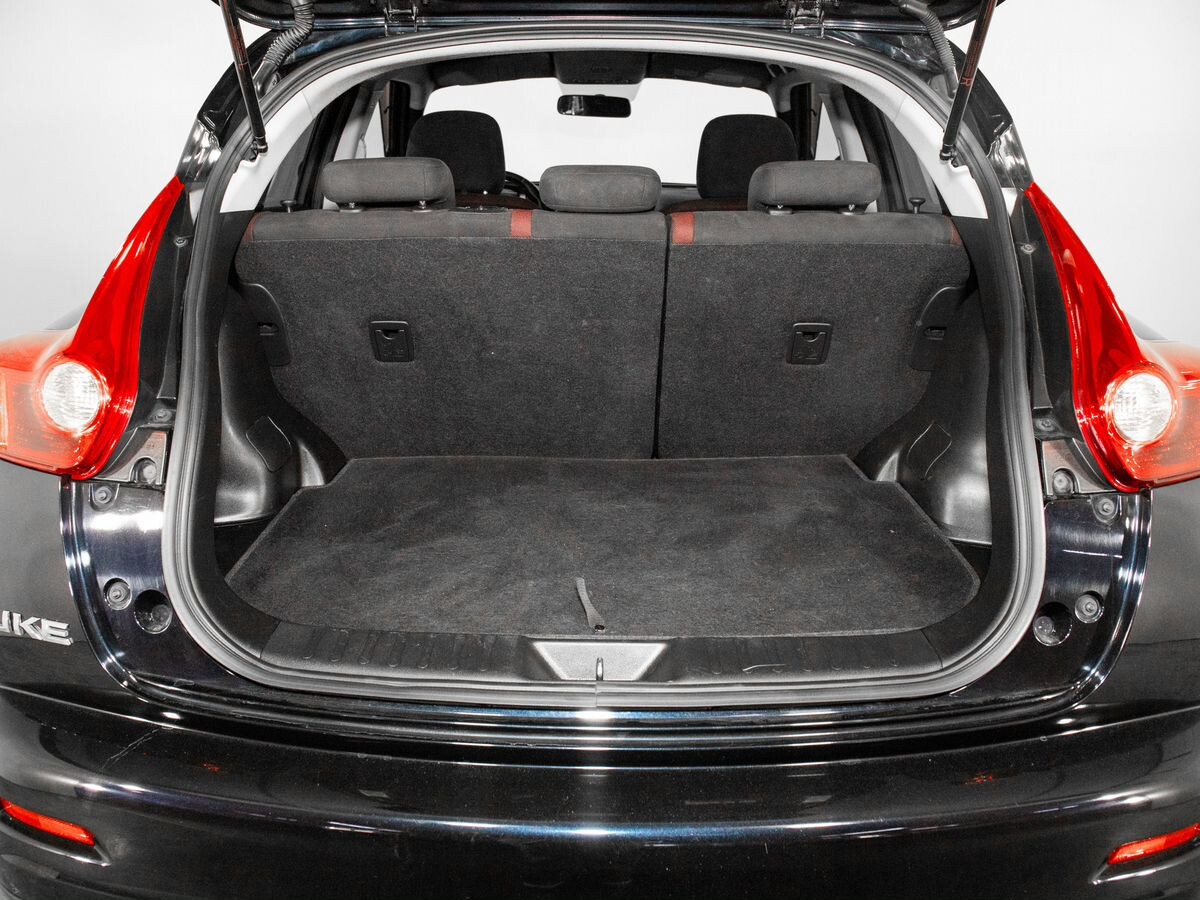 Nissan Juke 2011 - фото автомобиля