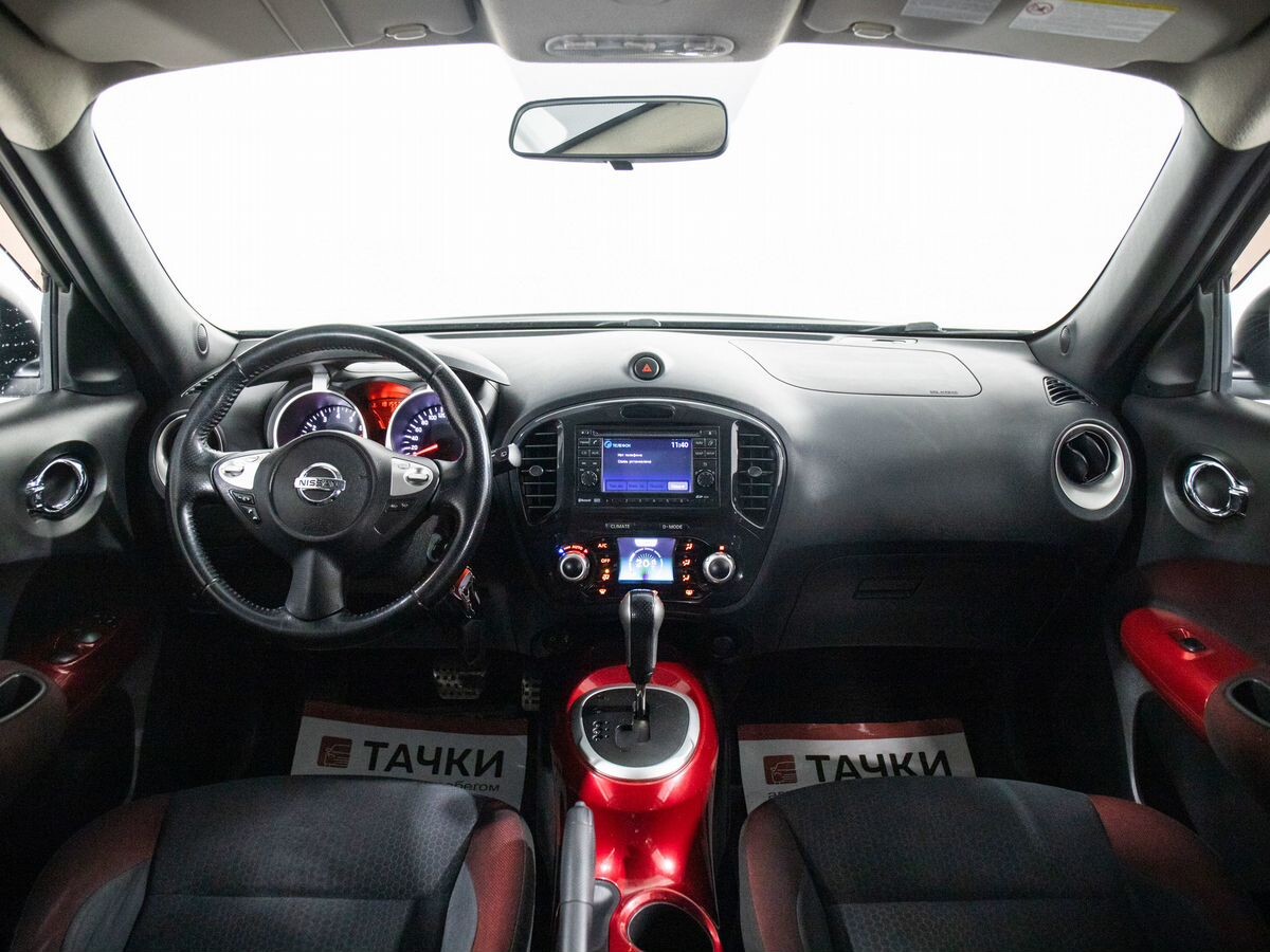 Nissan Juke 2011 - фото автомобиля
