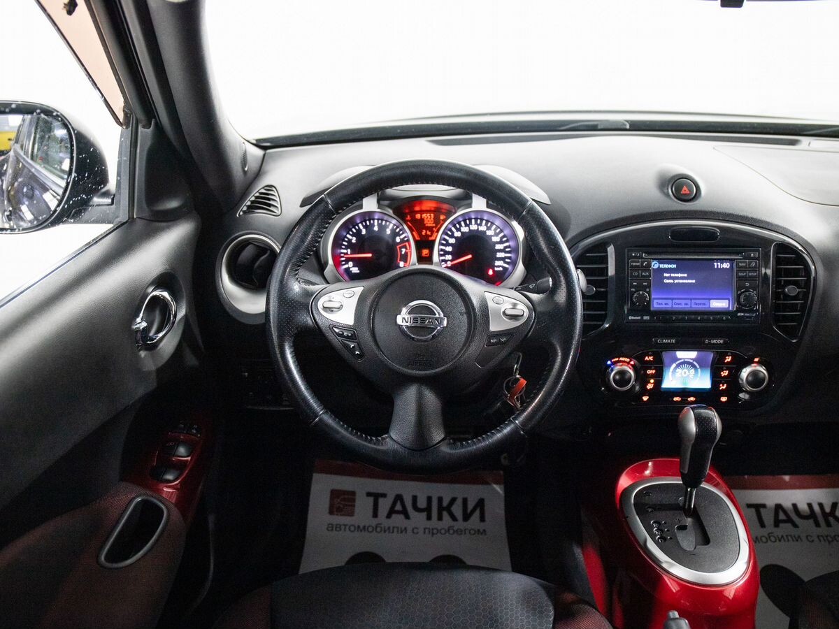 Nissan Juke 2011 - фото автомобиля