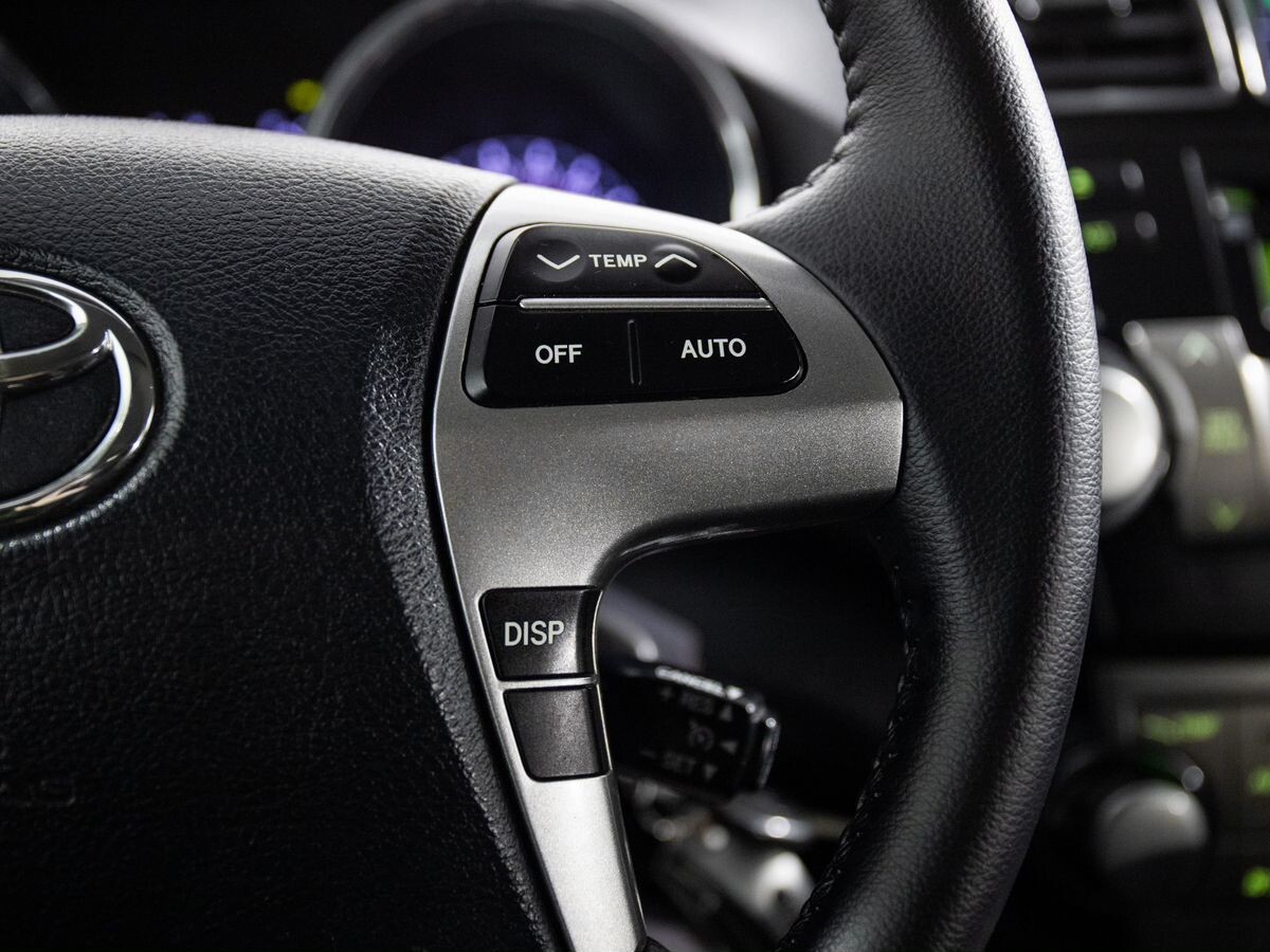 Toyota Highlander 2013 - фото автомобиля