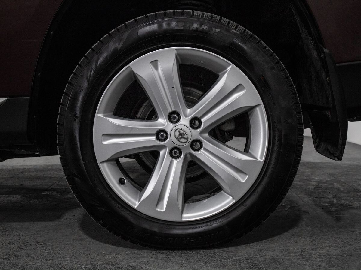 Toyota Highlander 2013 - фото автомобиля