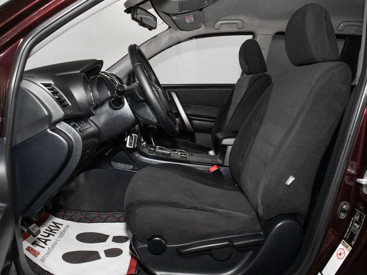 Toyota Highlander 2013 - фото автомобиля