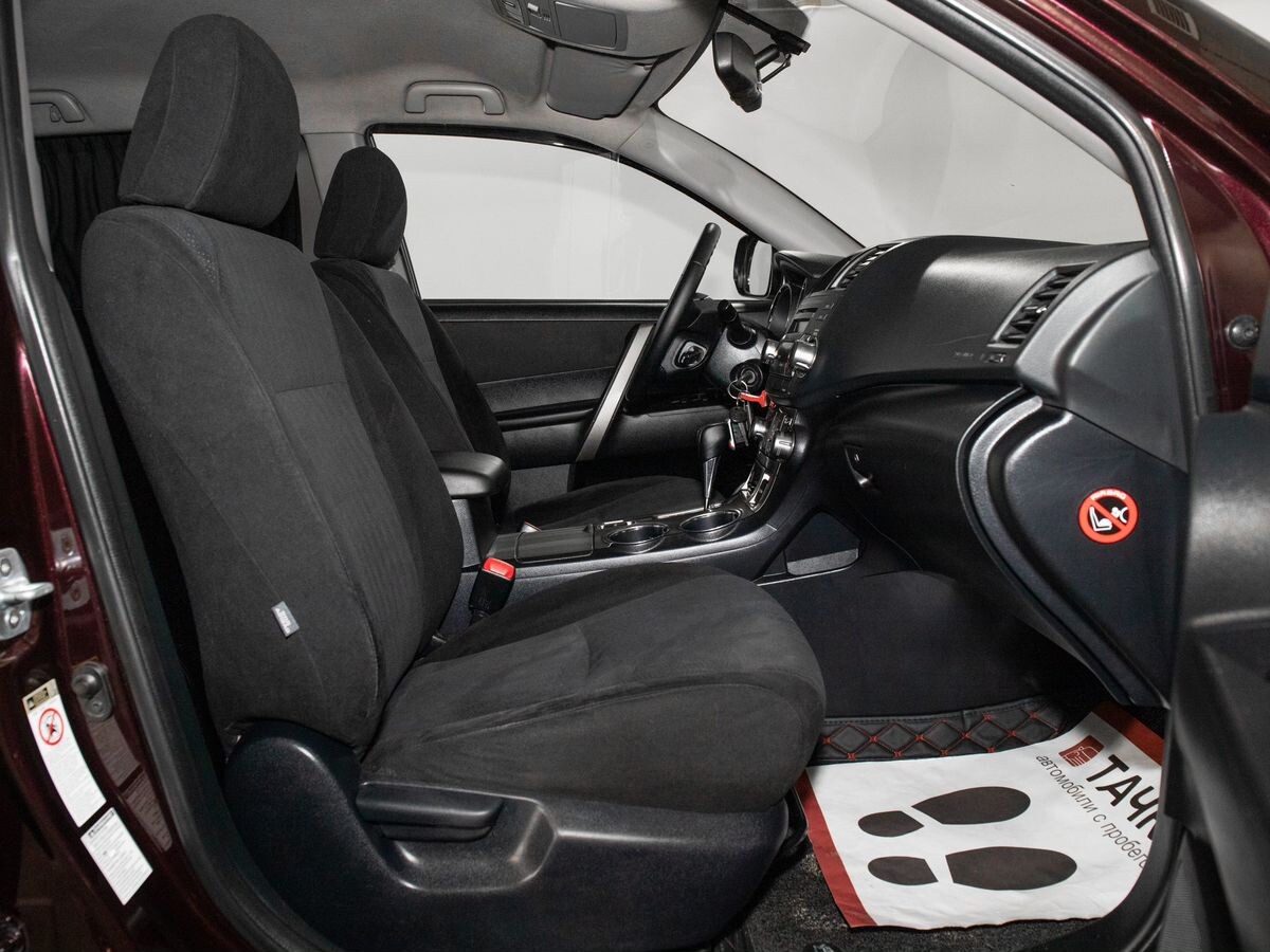 Toyota Highlander 2013 - фото автомобиля