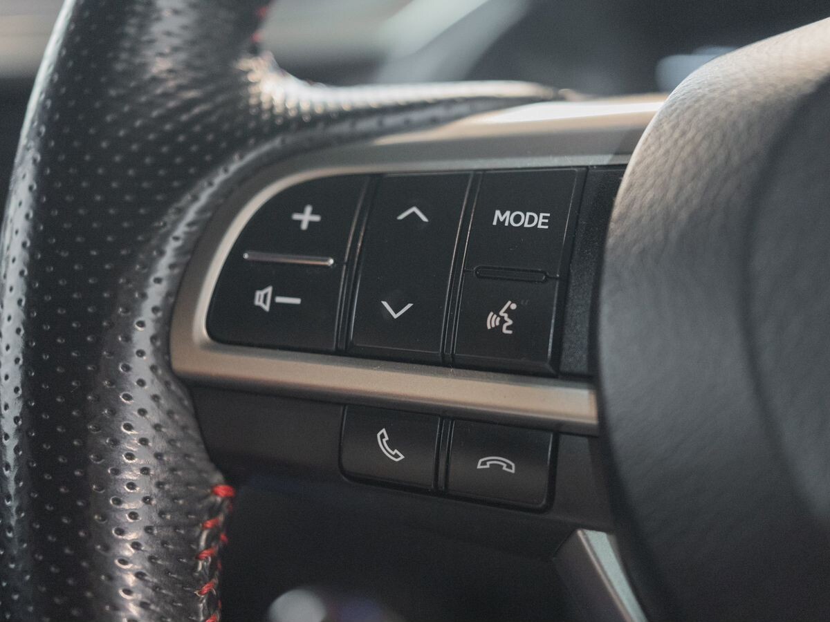 Lexus RX200t 2016 - фото автомобиля