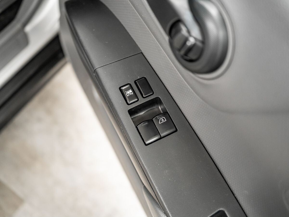 Nissan AD 2020 - фото автомобиля