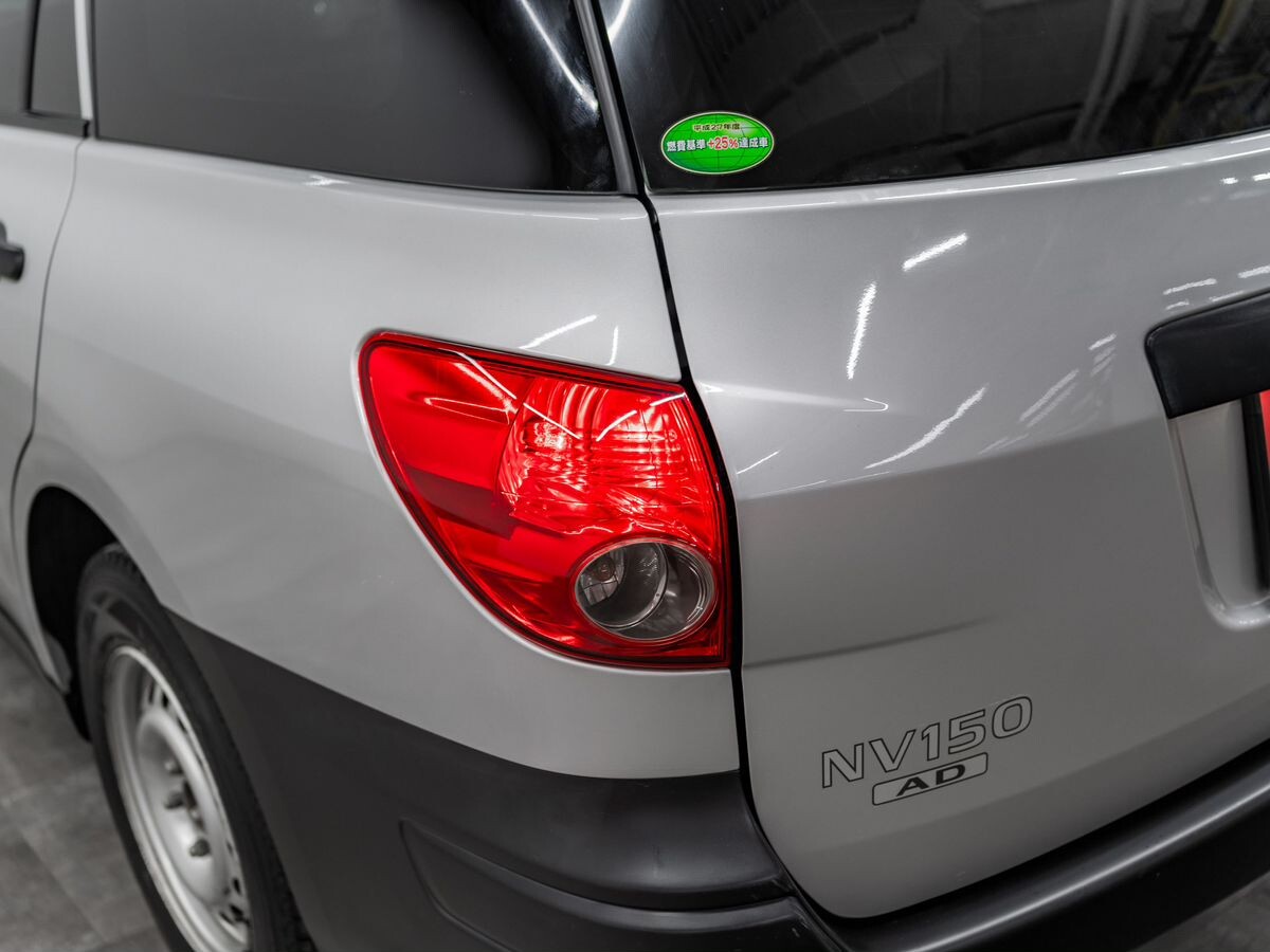 Nissan AD 2020 - фото автомобиля