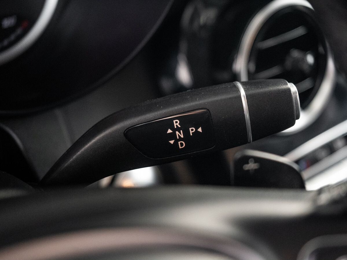 Mercedes-Benz GLC 2016 - фото автомобиля