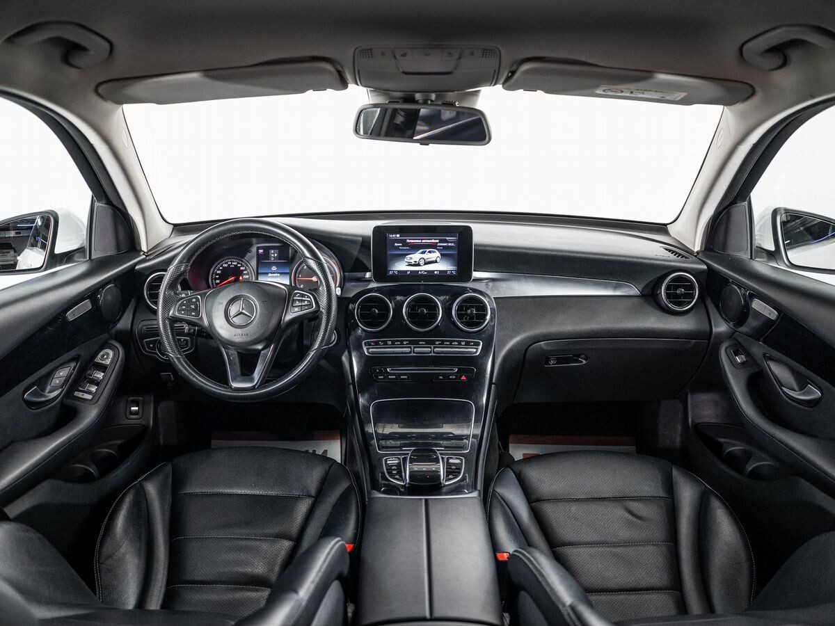 Mercedes-Benz GLC 2016 - фото автомобиля