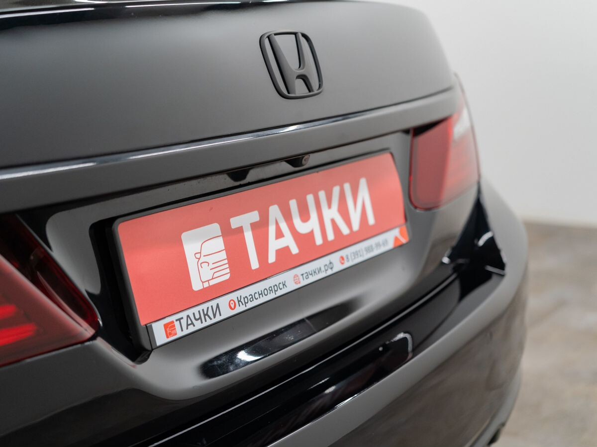 Honda Accord 2017 - фото автомобиля