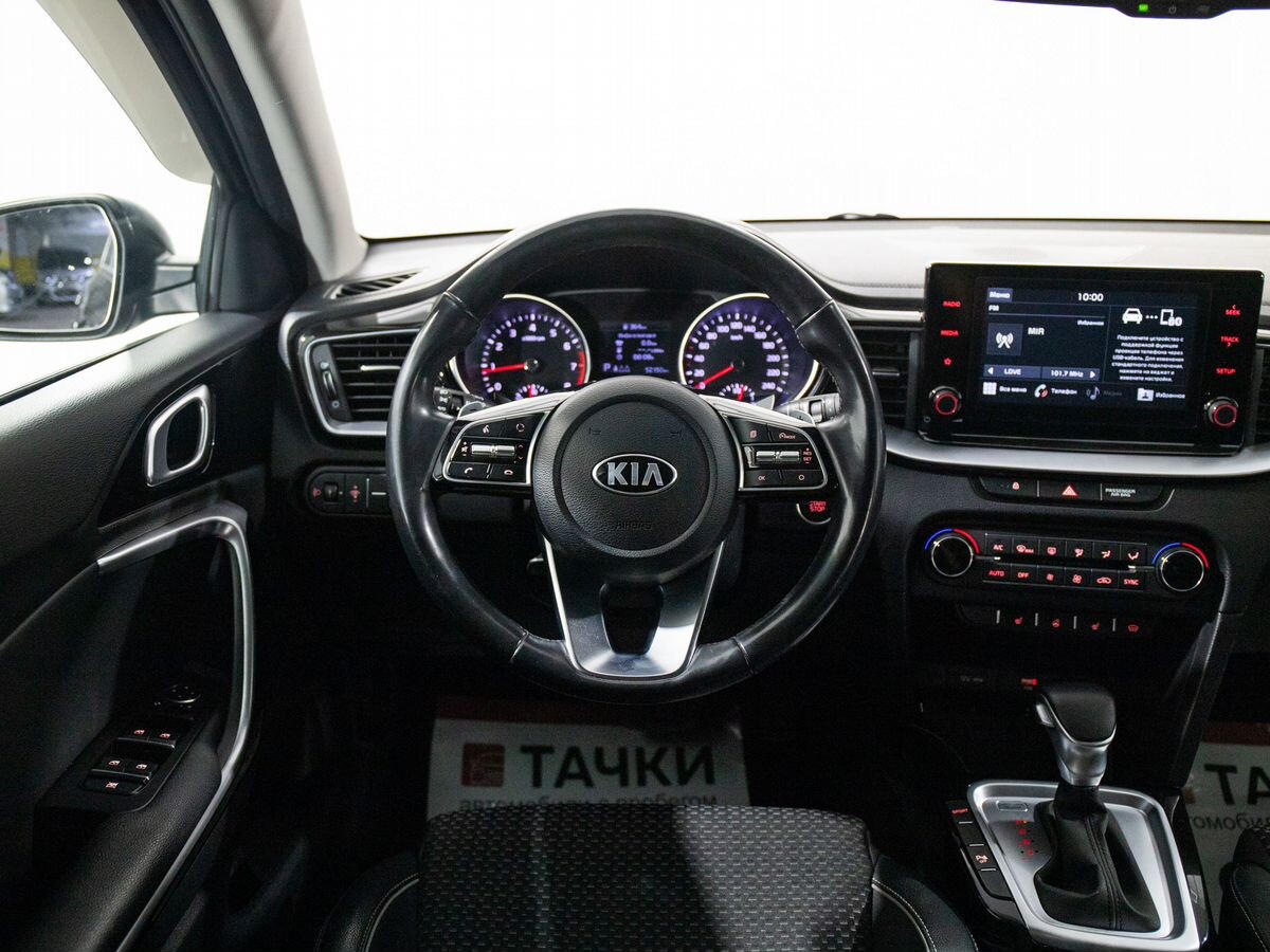 Kia Ceed 2020 - фото автомобиля