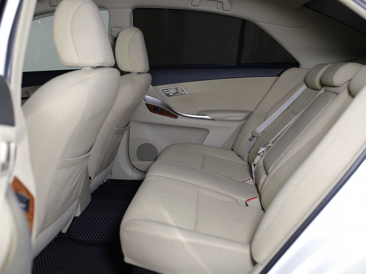 Toyota Premio 2014 - фото автомобиля