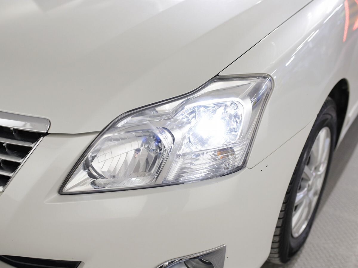 Toyota Premio 2014 - фото автомобиля