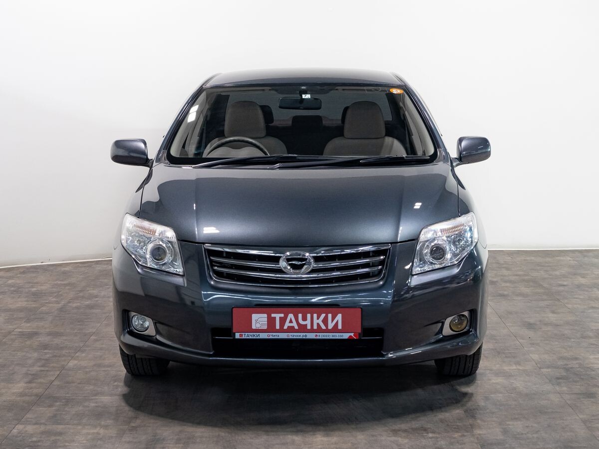 Toyota Corolla 2010 - фото автомобиля