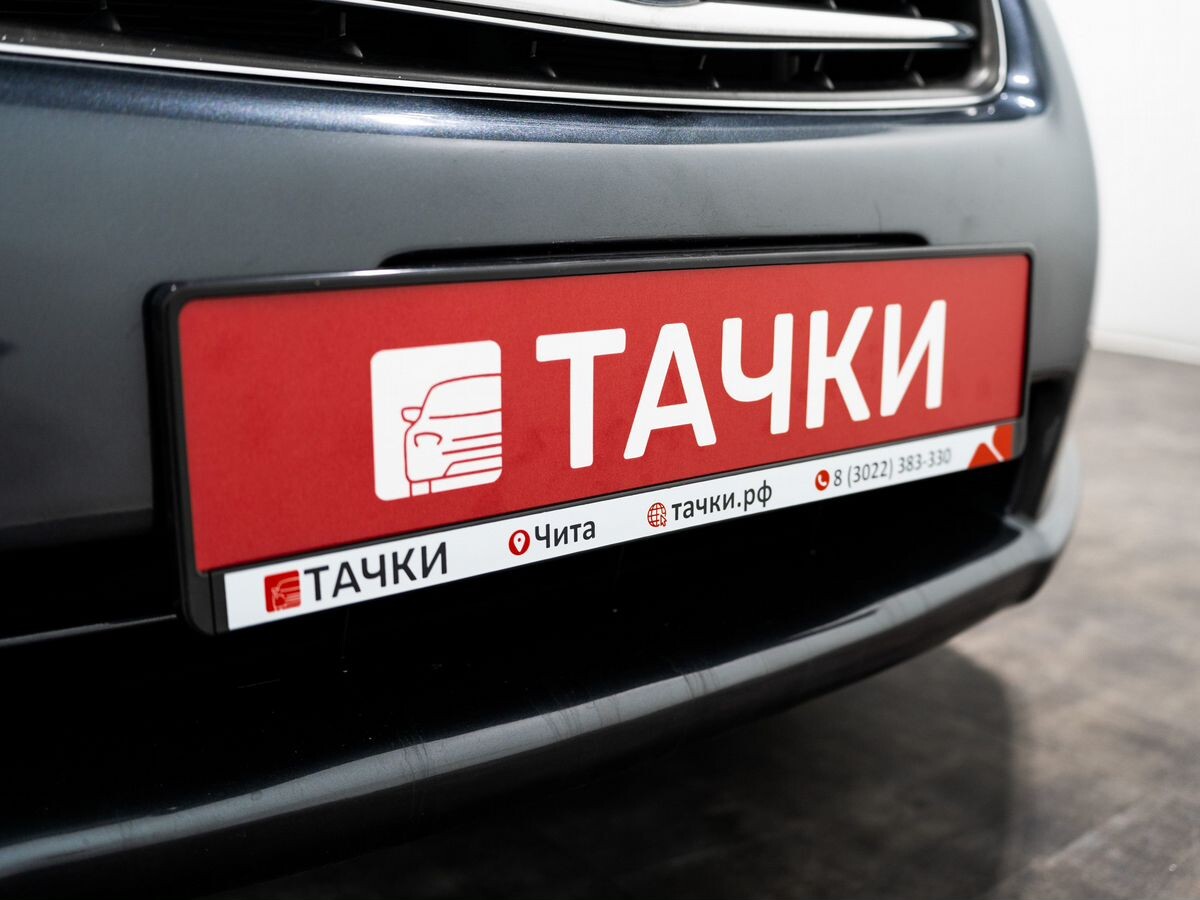 Toyota Corolla 2010 - фото автомобиля