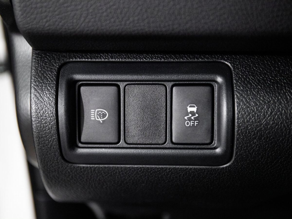 Toyota Camry 2014 - фото автомобиля