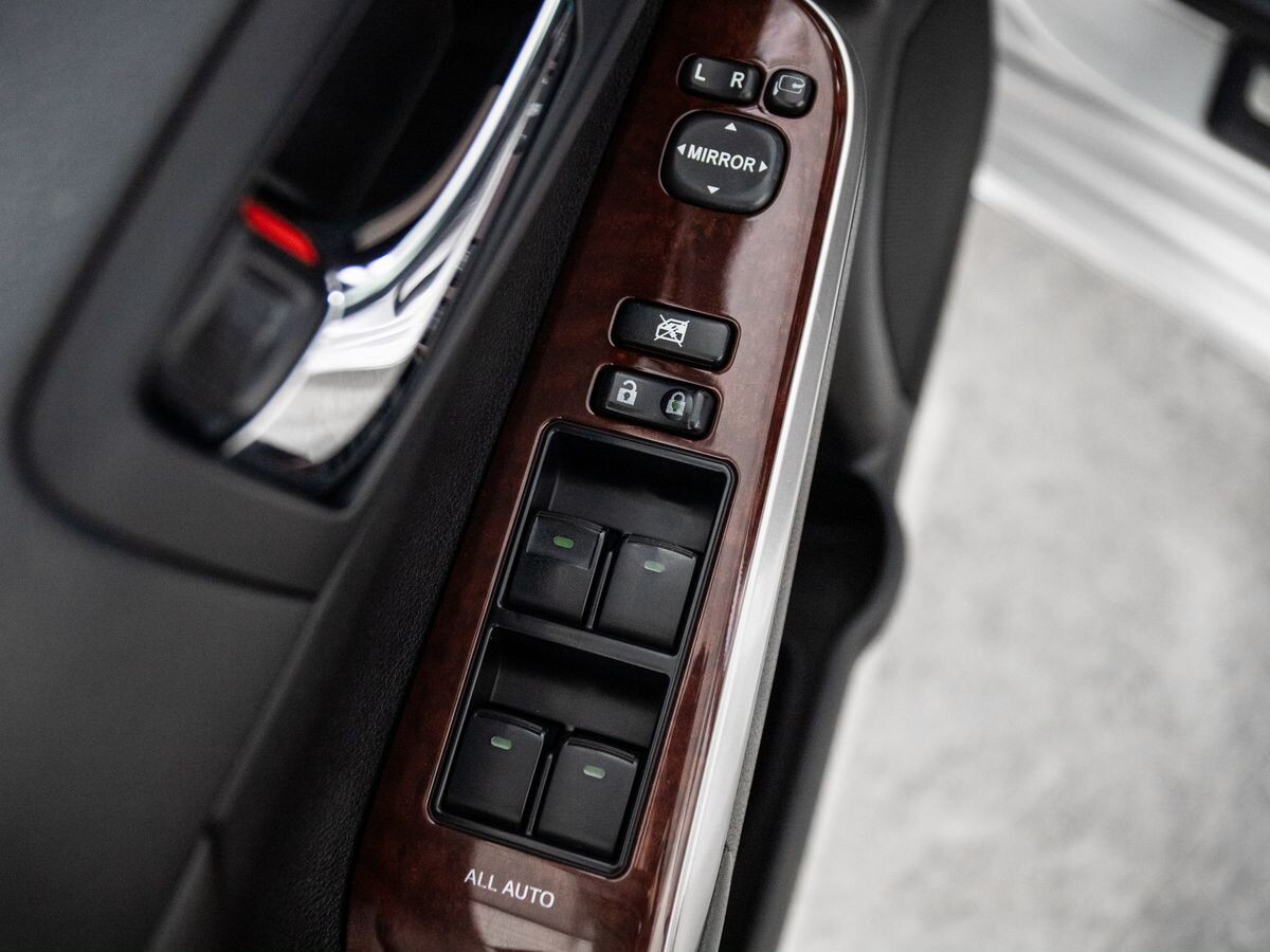 Toyota Camry 2014 - фото автомобиля