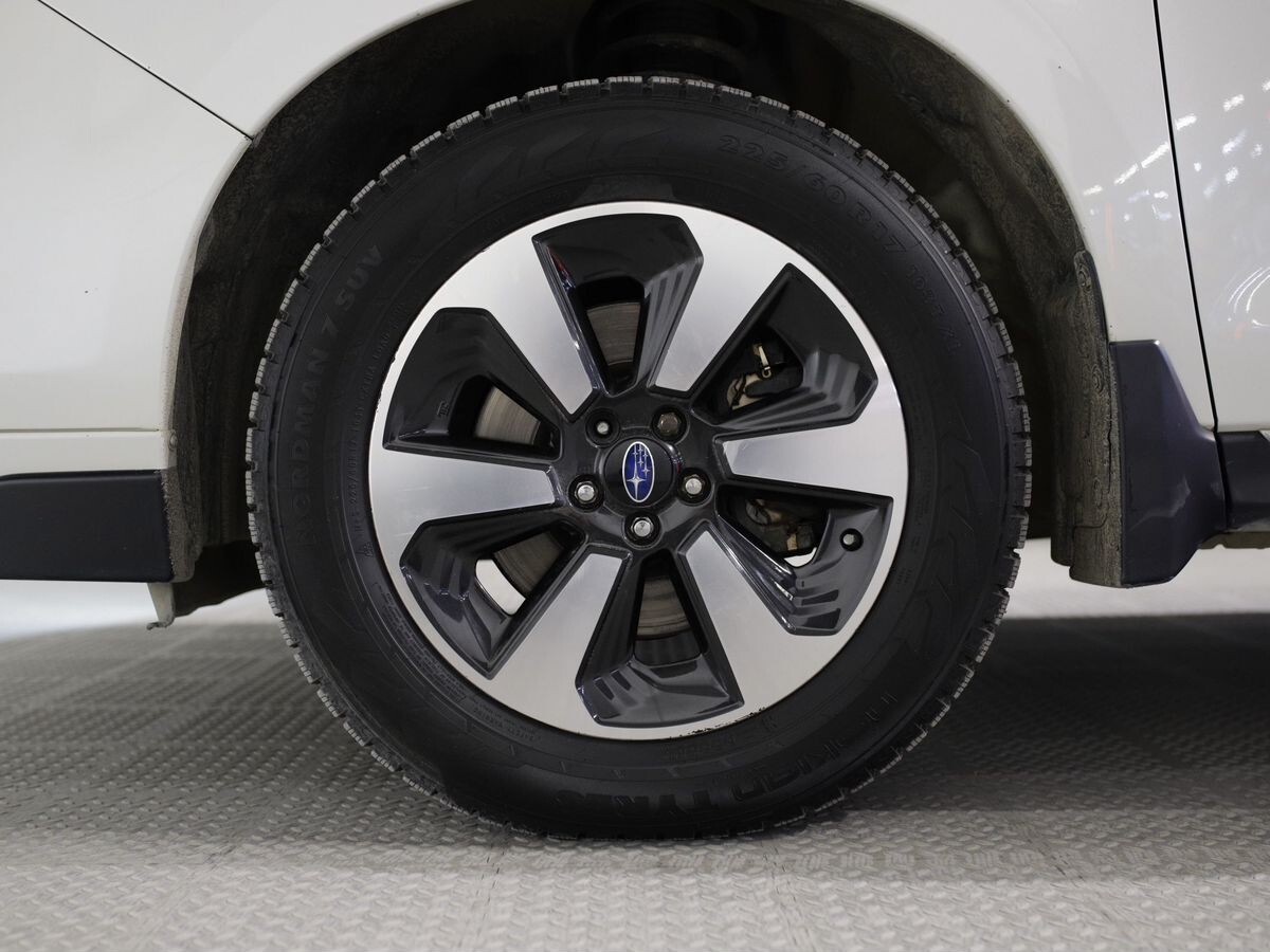 Subaru Forester 2016 - фото автомобиля