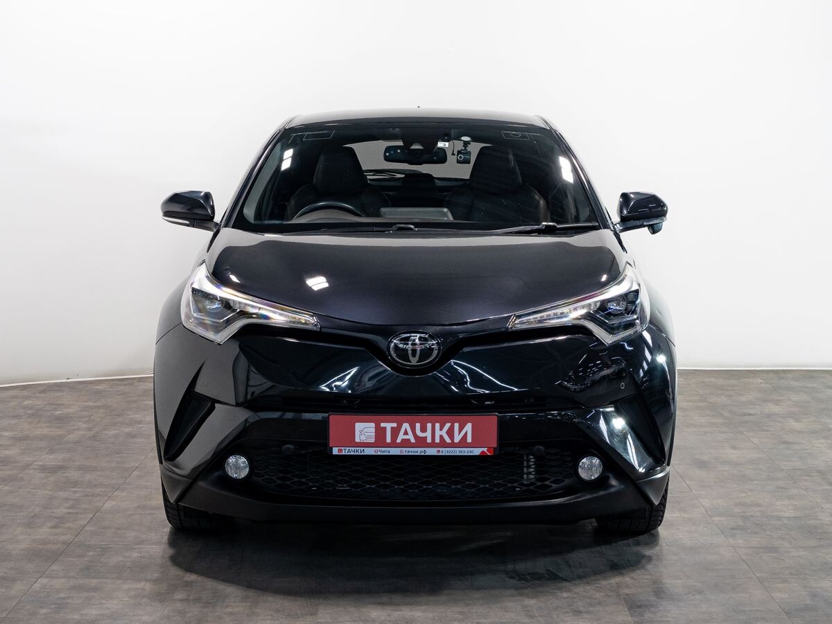 Toyota C-HR 2018 - фото автомобиля
