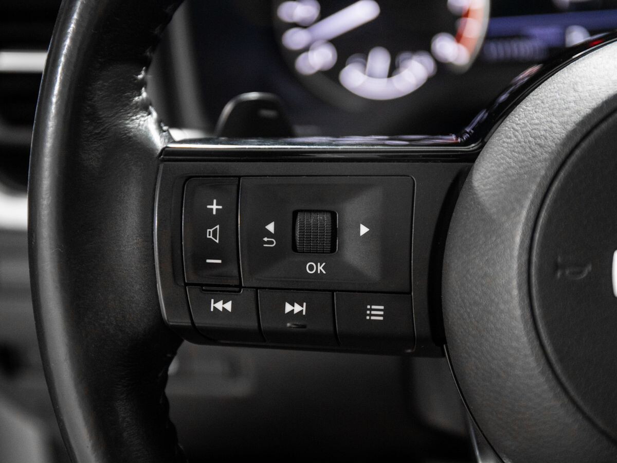 Nissan Rogue 2021 - фото автомобиля